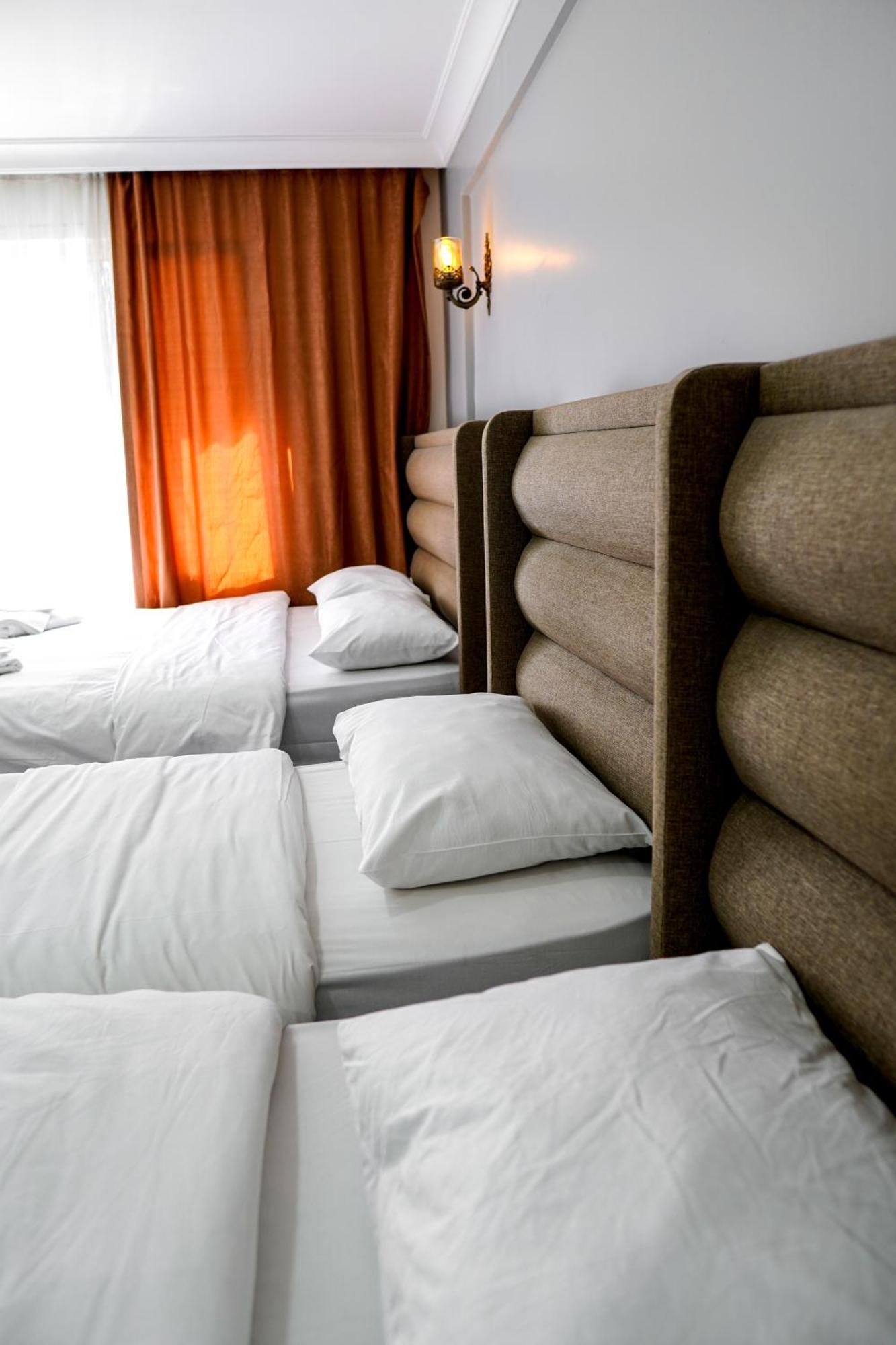 Laos Istanbul Town Hause Apartment Exterior photo